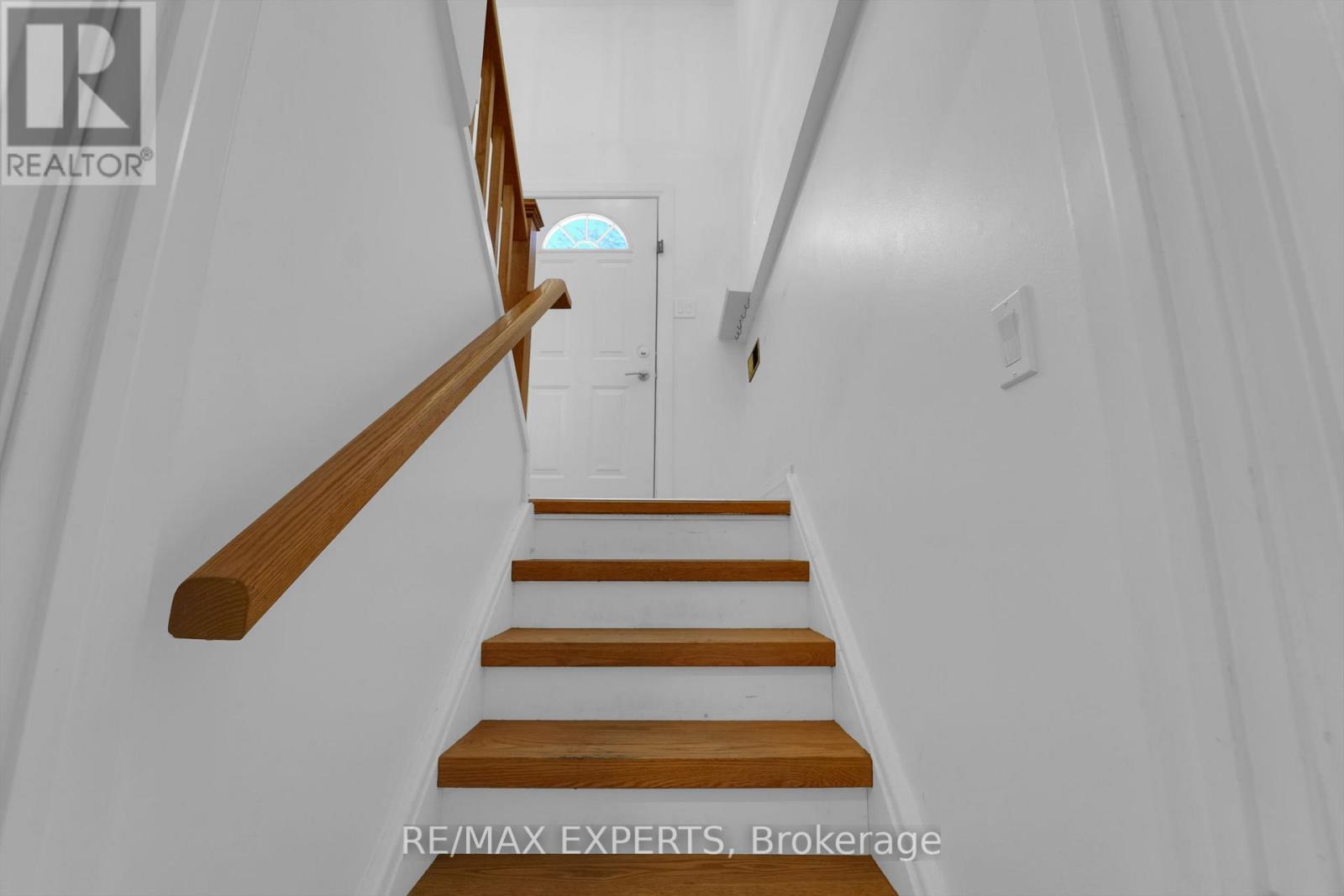 6883 Shelter Bay Road, Mississauga, Ontario  L5N 1T8 - Photo 26 - W12639716