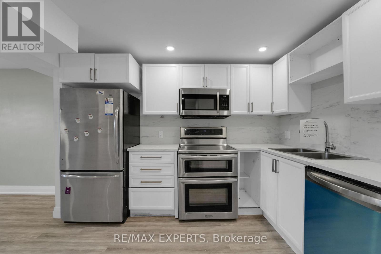 6883 Shelter Bay Road, Mississauga, Ontario  L5N 1T8 - Photo 28 - W12639716