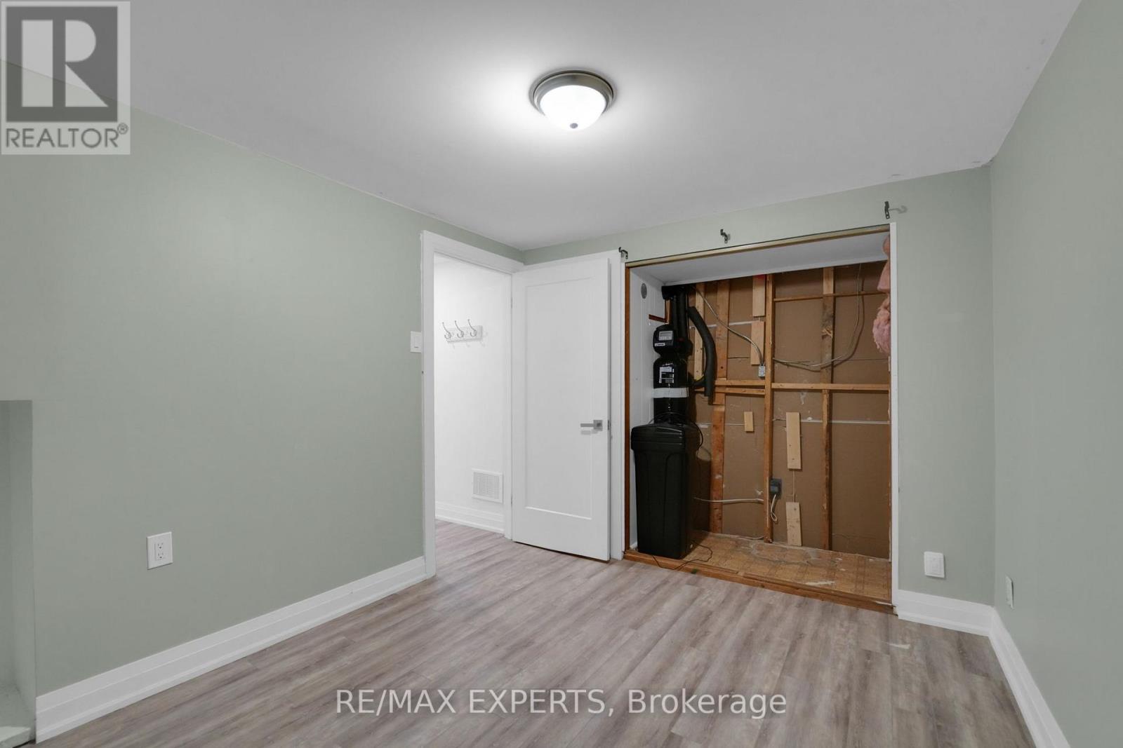 6883 Shelter Bay Road, Mississauga, Ontario  L5N 1T8 - Photo 33 - W12639716