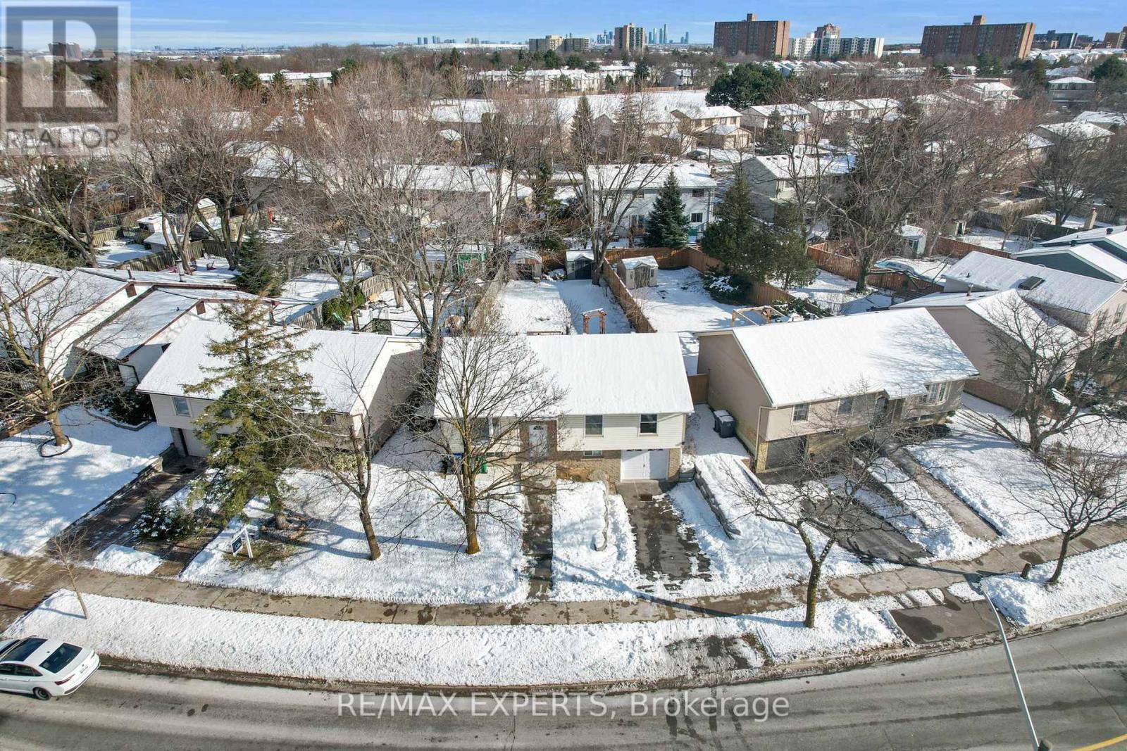 6883 Shelter Bay Road, Mississauga, Ontario  L5N 1T8 - Photo 50 - W12639716