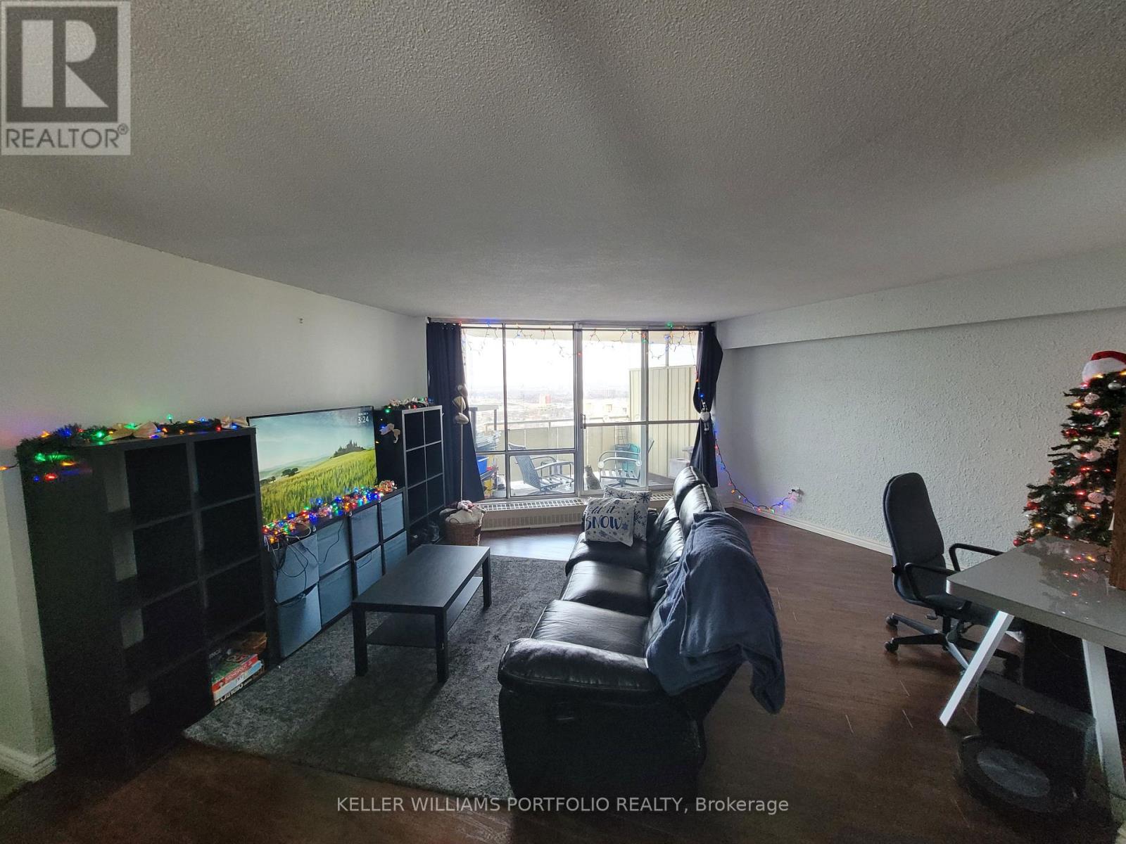 2502 - 330 Dixon Road, Toronto, Ontario  M9R 1S9 - Photo 2 - W12639726