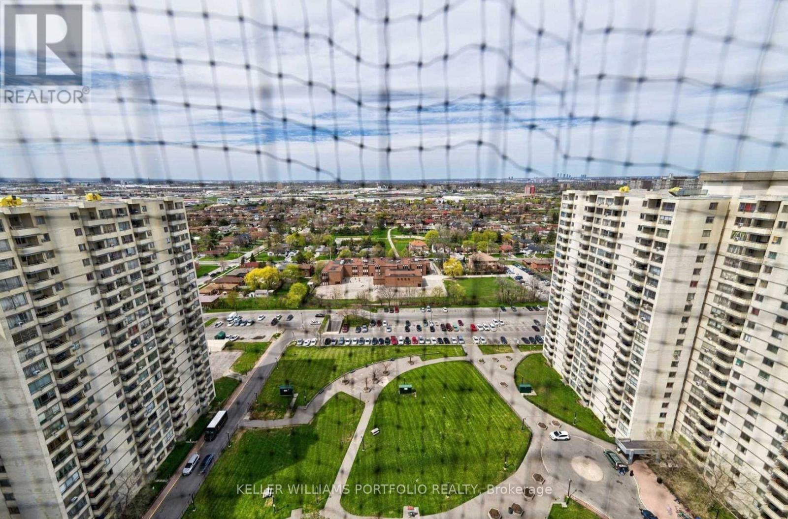 2502 - 330 Dixon Road, Toronto, Ontario  M9R 1S9 - Photo 7 - W12639726