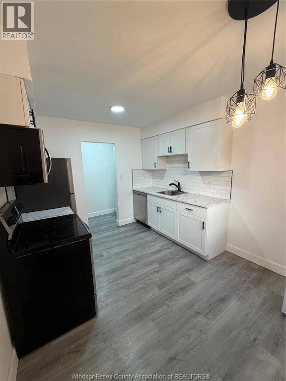 3150 Peter Street Unit# 11, Windsor, Ontario N9C 1H3 - Photo 2 - 25031767