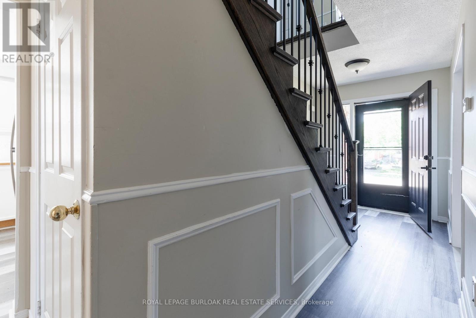 128 Brian Boulevard, Hamilton, Ontario  L8B 0C8 - Photo 6 - X12639638