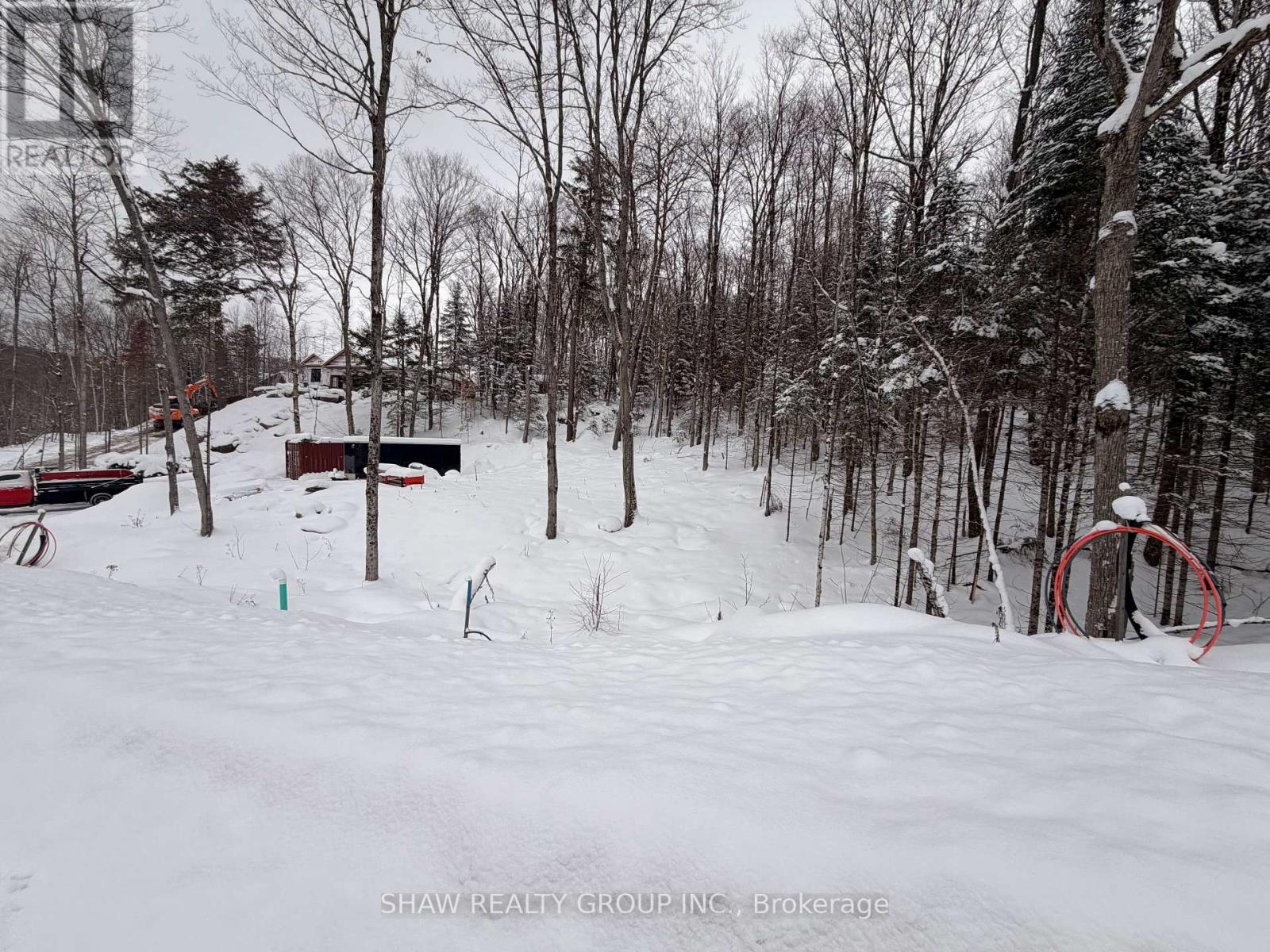 23 St Andrews Circle, Huntsville, Ontario P1H 1B1 - Photo 3 - X12639692