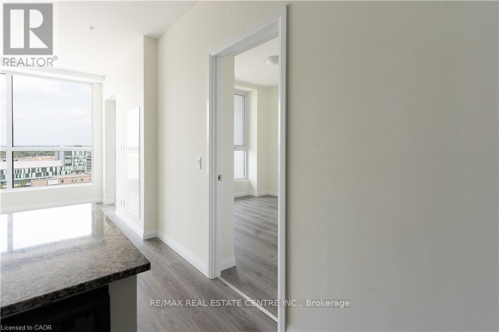 1301 - 104 Garment Street, Kitchener, Ontario N2G 0C3 - Photo 5 - X12639724