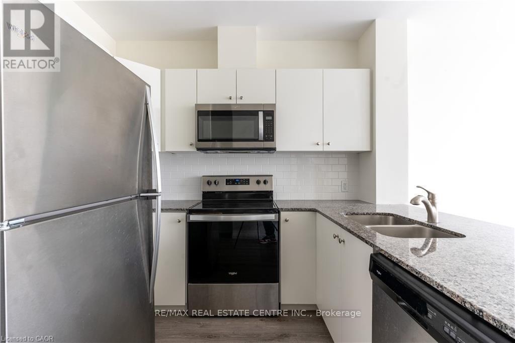 1301 - 104 Garment Street, Kitchener, Ontario N2G 0C3 - Photo 6 - X12639724