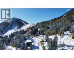 302 Ridge Road, rossland, British Columbia