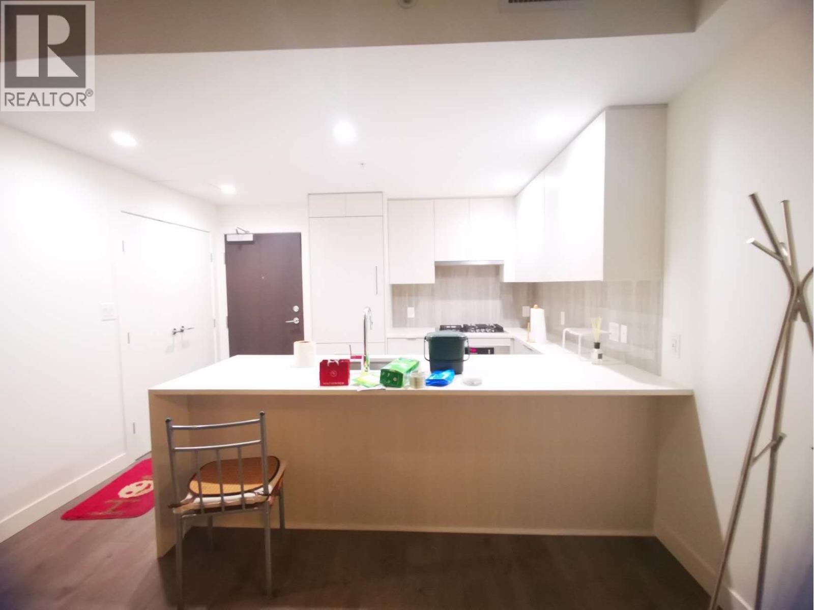 2303 5051 Imperial Street, Burnaby, British Columbia  V5J 0J3 - Photo 4 - R3074019