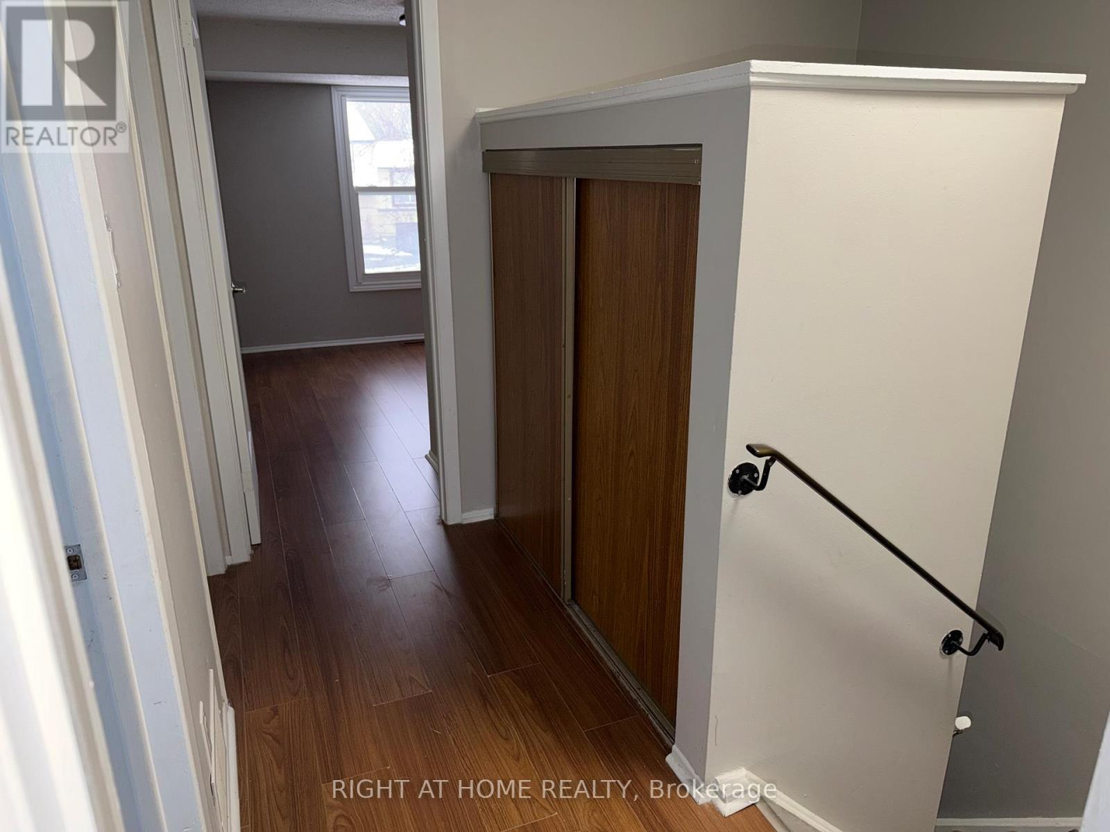 154 - 2570 Southvale Crescent, Ottawa, Ontario  K1B 5B6 - Photo 10 - X12639736