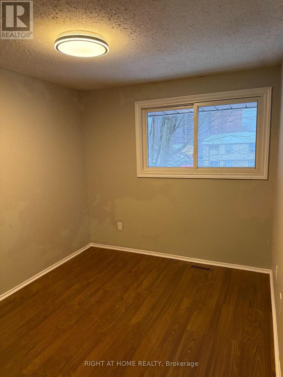 154 - 2570 Southvale Crescent, Ottawa, Ontario  K1B 5B6 - Photo 14 - X12639736