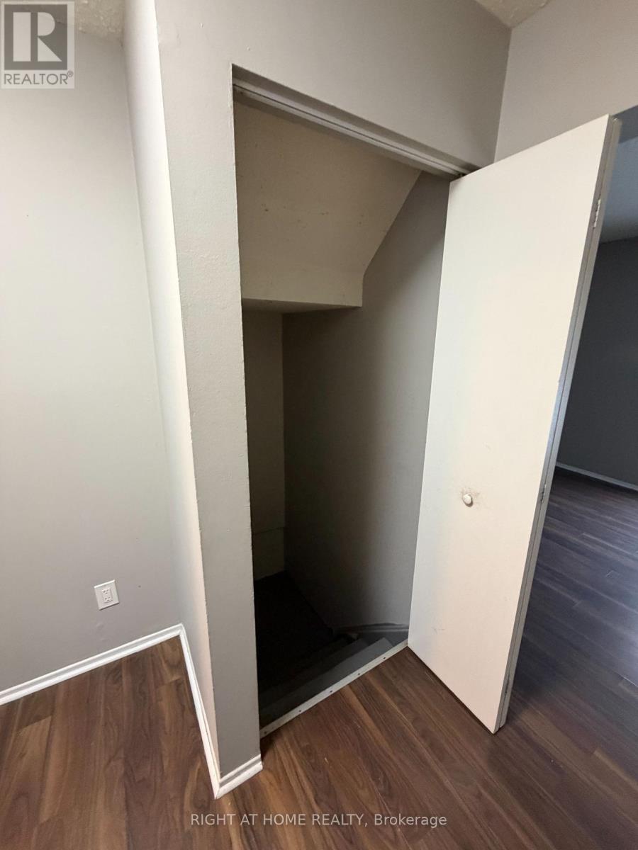 154 - 2570 Southvale Crescent, Ottawa, Ontario  K1B 5B6 - Photo 18 - X12639736