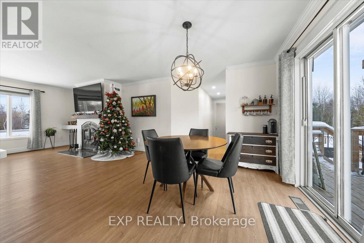 108 St Thomas Road, Russell, Ontario  K0A 3H0 - Photo 12 - X12639750