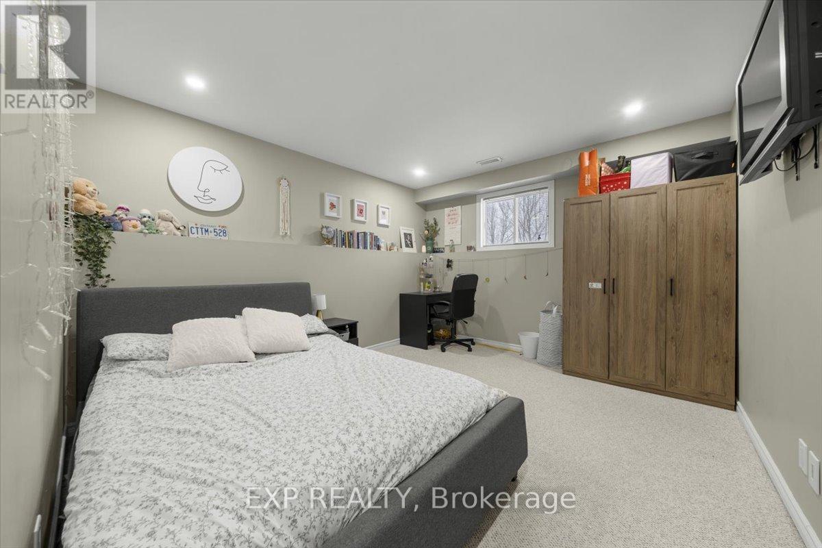 108 St Thomas Road, Russell, Ontario  K0A 3H0 - Photo 23 - X12639750