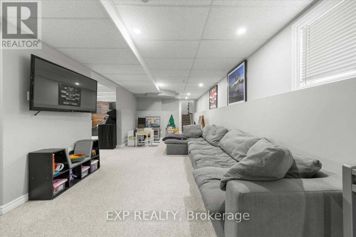 108 St Thomas Road, Russell, Ontario  K0A 3H0 - Photo 25 - X12639750