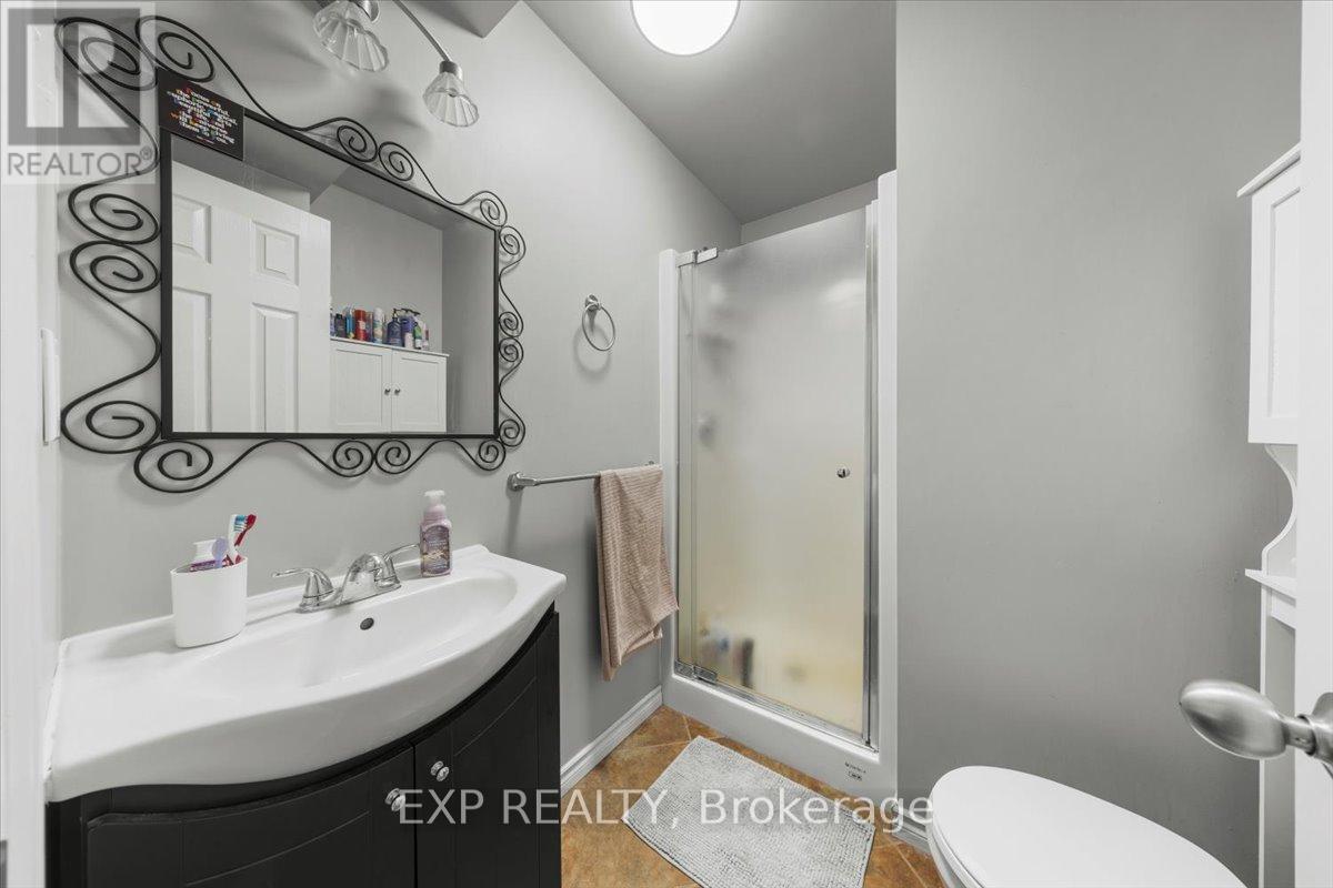 108 St Thomas Road, Russell, Ontario  K0A 3H0 - Photo 28 - X12639750