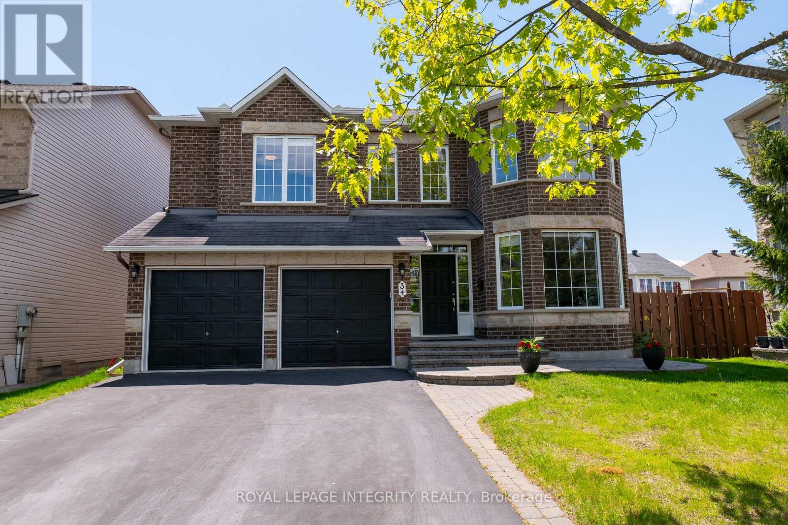 34 Keighley Circle, Ottawa, Ontario  K2K 3H8 - Photo 2 - X12638276