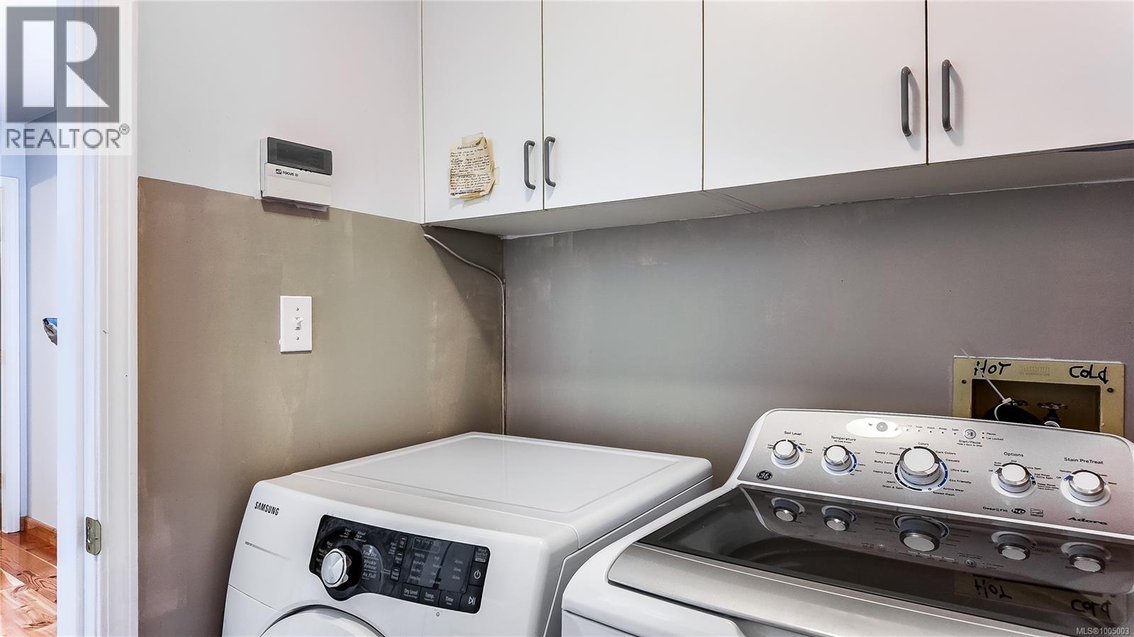 601 Azalea Pl, Campbell River, British Columbia  V9W 7H2 - Photo 34 - 1005003