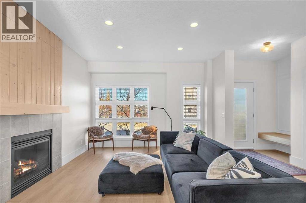 67 Walden Road, Calgary, Alberta  T2X 0N6 - Photo 10 - A2268004