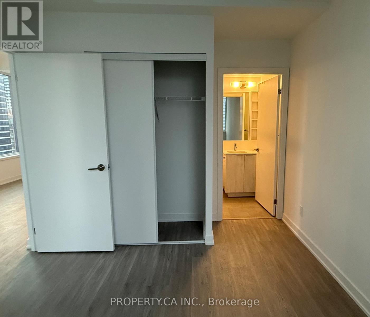 3116 - 8 Wellesley Street W, Toronto, Ontario  M4Y 0J5 - Photo 10 - C12639748