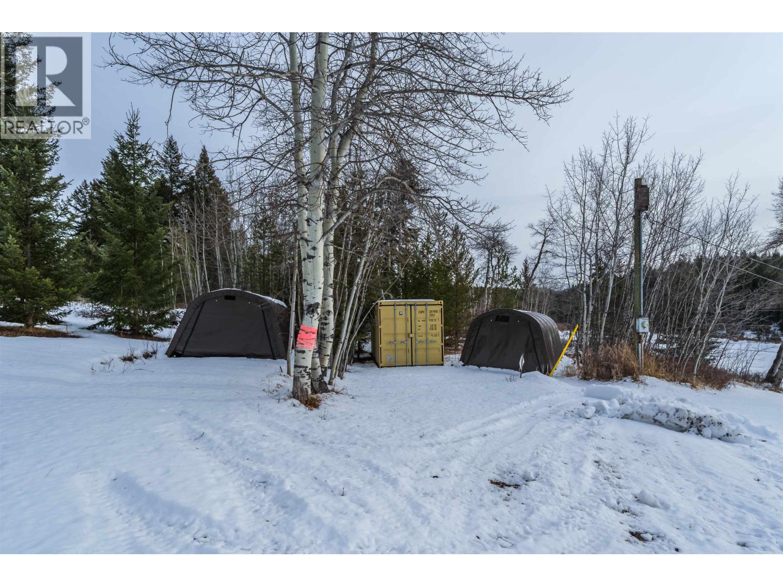 5565 Backvalley Road, 100 Mile House, British Columbia V0K 2E1 - Photo 20 - R3074074