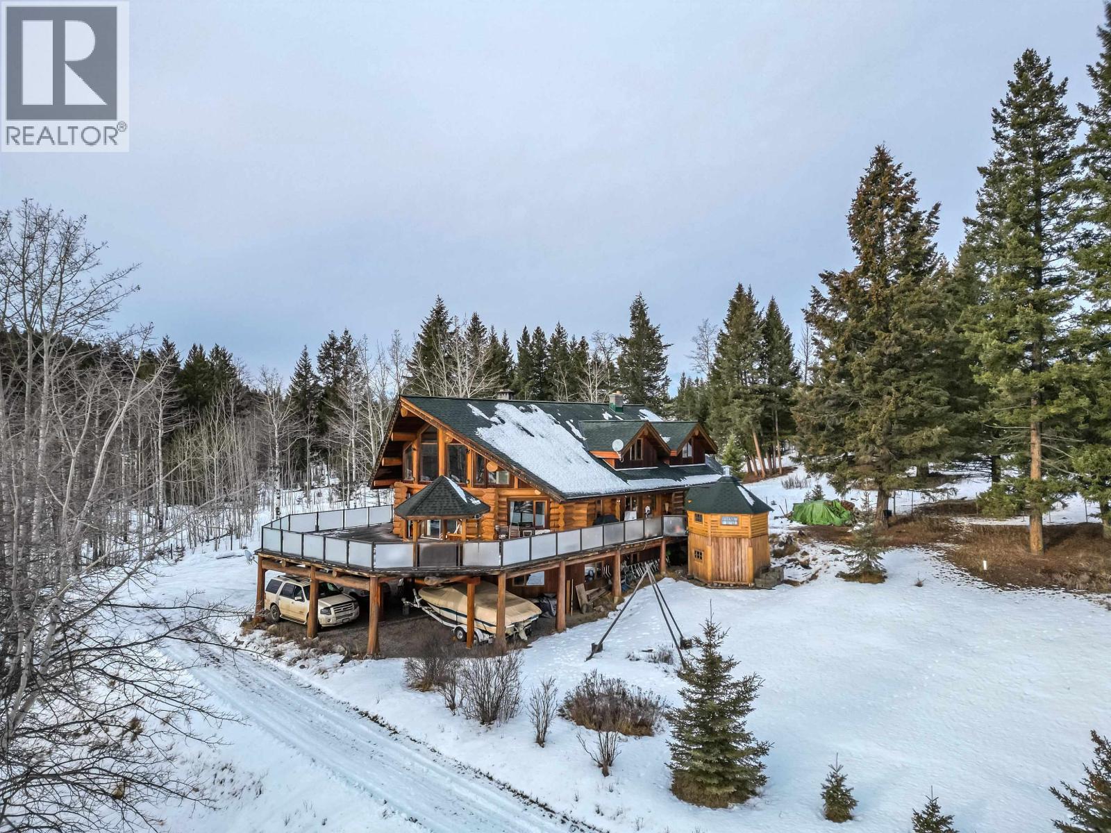 5565 Backvalley Road, 100 Mile House, British Columbia V0K 2E1 - Photo 11 - R3074074