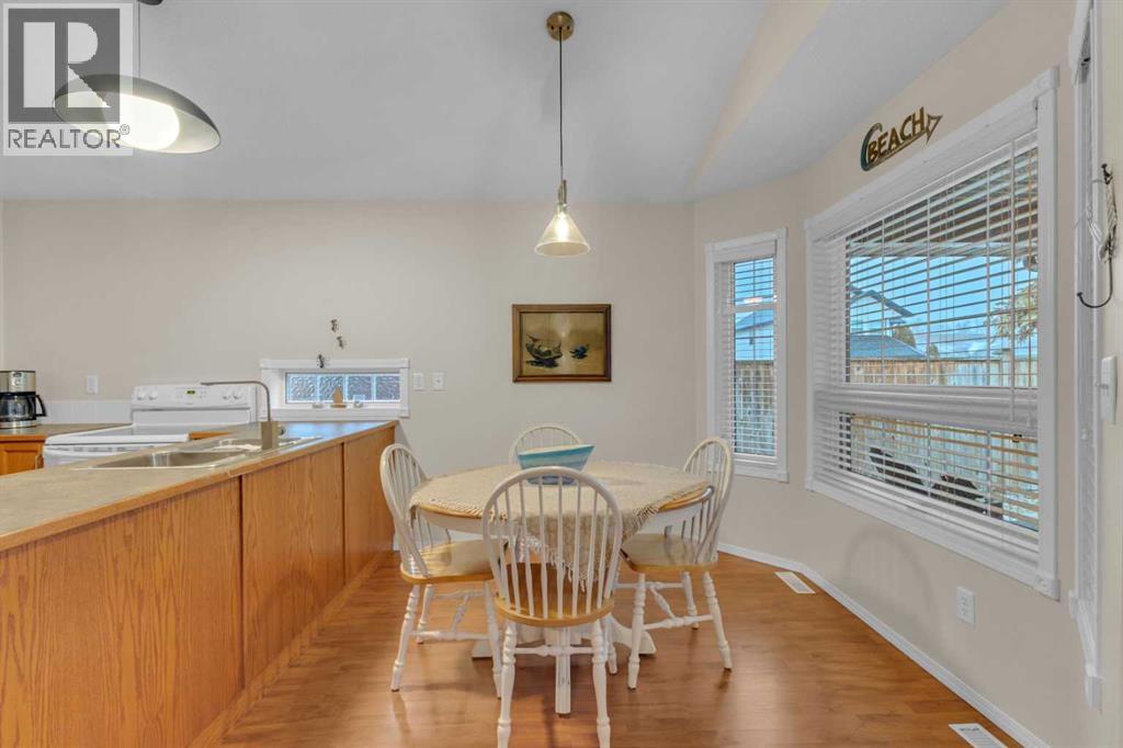 5003 36 Street, Sylvan Lake, Alberta T4S 1B2 - Photo 9 - A2273435