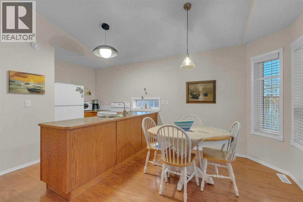 5003 36 Street, Sylvan Lake, Alberta T4S 1B2 - Photo 7 - A2273435