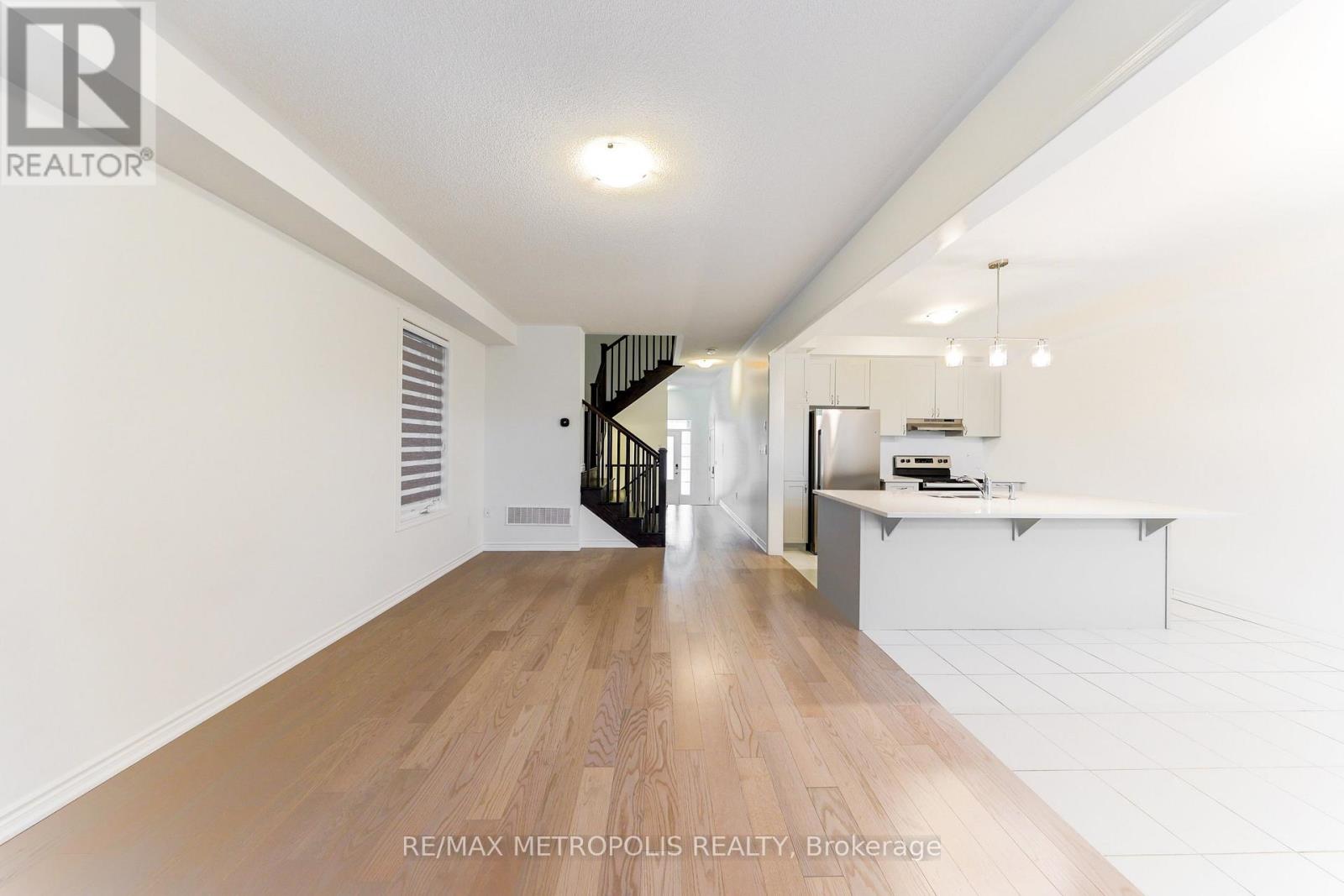 1493 Hawktail Path, Pickering, Ontario  L1X 0N9 - Photo 13 - E12639744