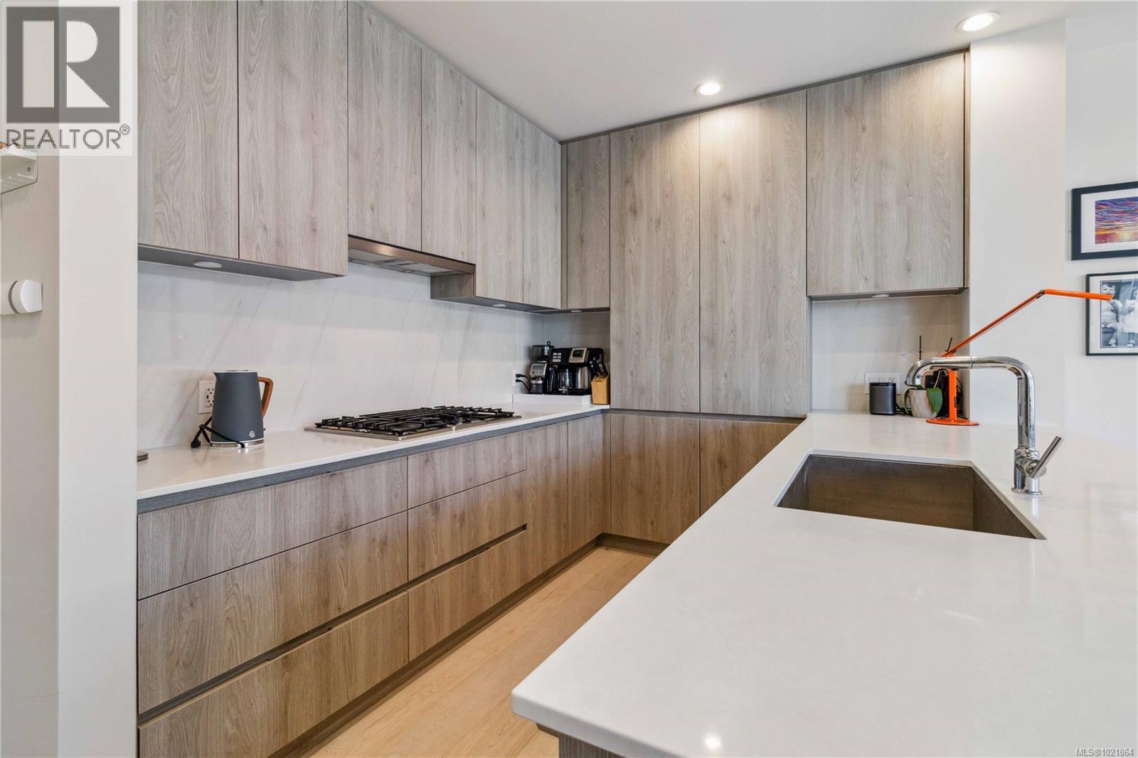 601 501 Park Pl, Esquimalt, British Columbia  V9A 0H3 - Photo 19 - 1021864