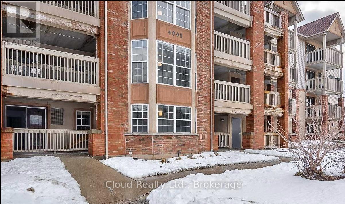 105 - 4005 Kilmer Drive, Burlington, Ontario  L7M 4M2 - Photo 2 - W12639732