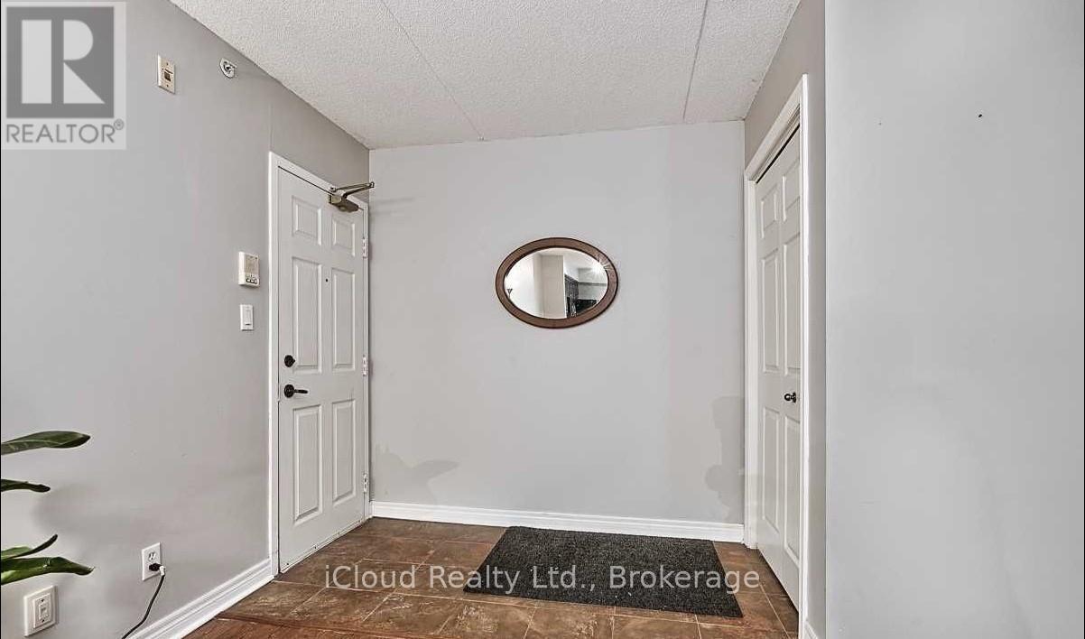 105 - 4005 Kilmer Drive, Burlington, Ontario  L7M 4M2 - Photo 6 - W12639732