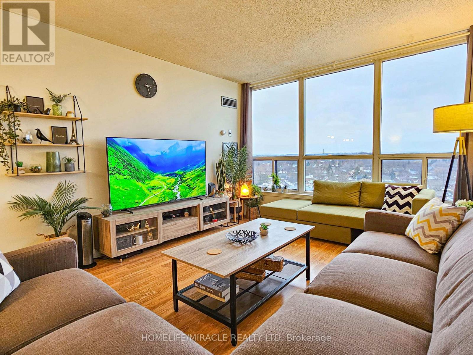 1206 - 12 Laurelcrest Street, Brampton, Ontario  L6S 5Y4 - Photo 5 - W12639740