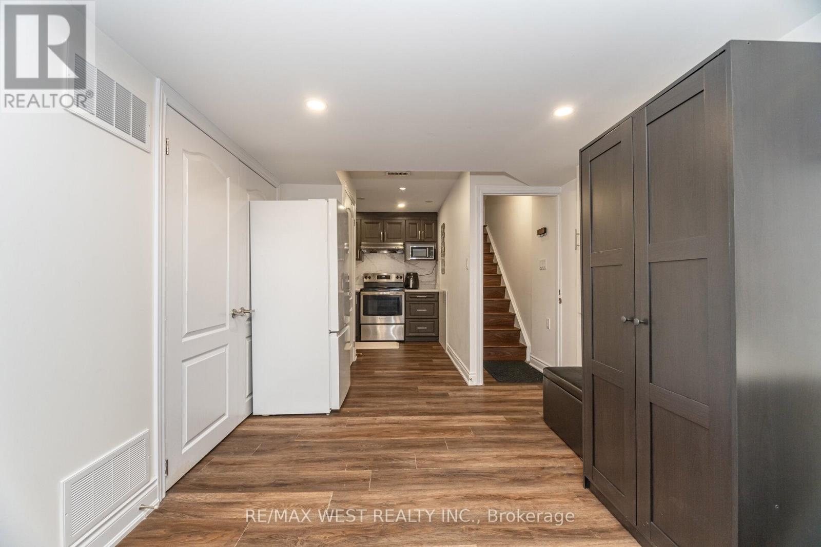 65 Elwin Road, Brampton, Ontario  L6X 5J7 - Photo 17 - W12639746