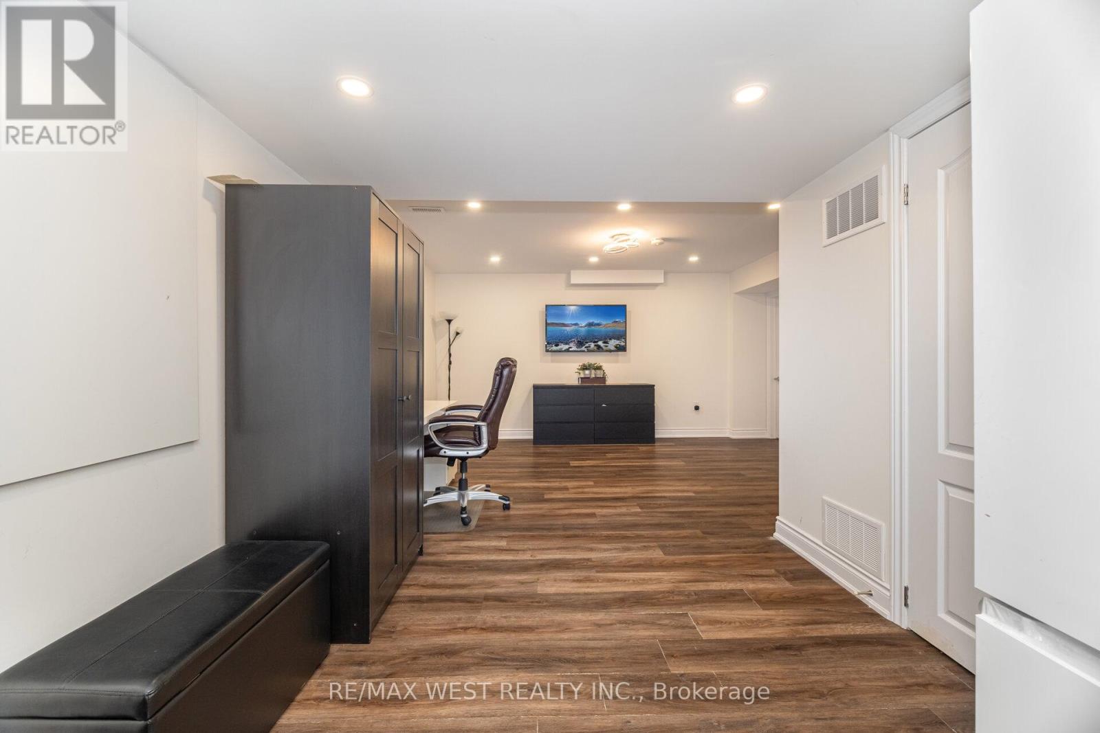 65 Elwin Road, Brampton, Ontario  L6X 5J7 - Photo 18 - W12639746