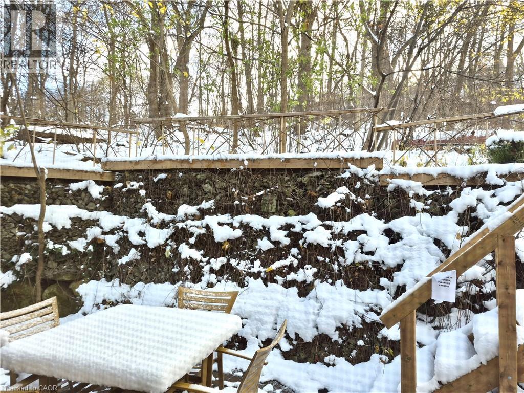 210 Charlton Avenue E, Hamilton, Ontario  L8N 1Z1 - Photo 3 - 40784669