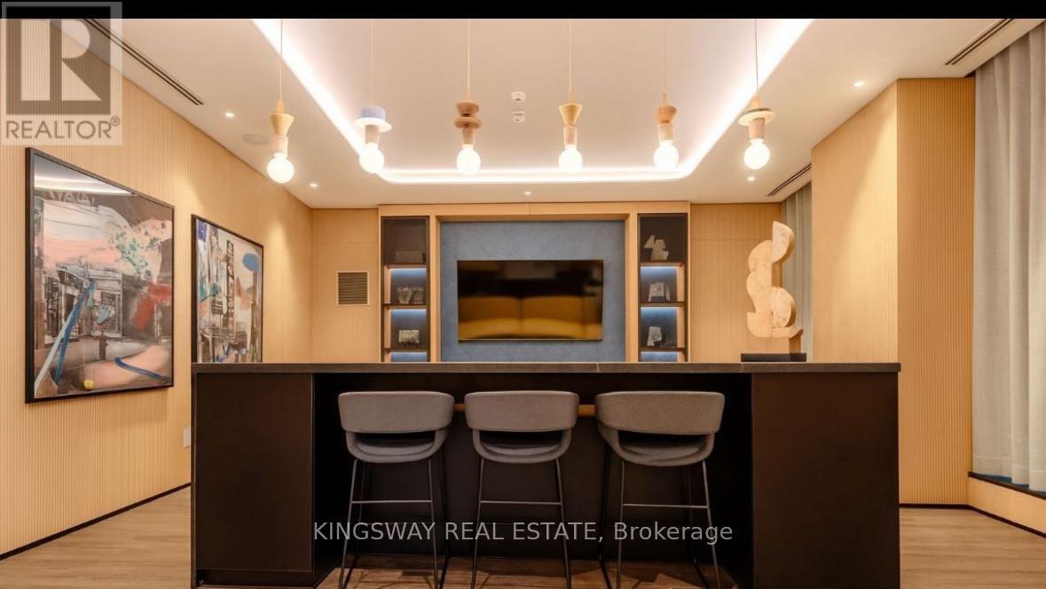 502 - 720 Whitlock Avenue, Milton, Ontario  L9E 1S2 - Photo 9 - W12635612