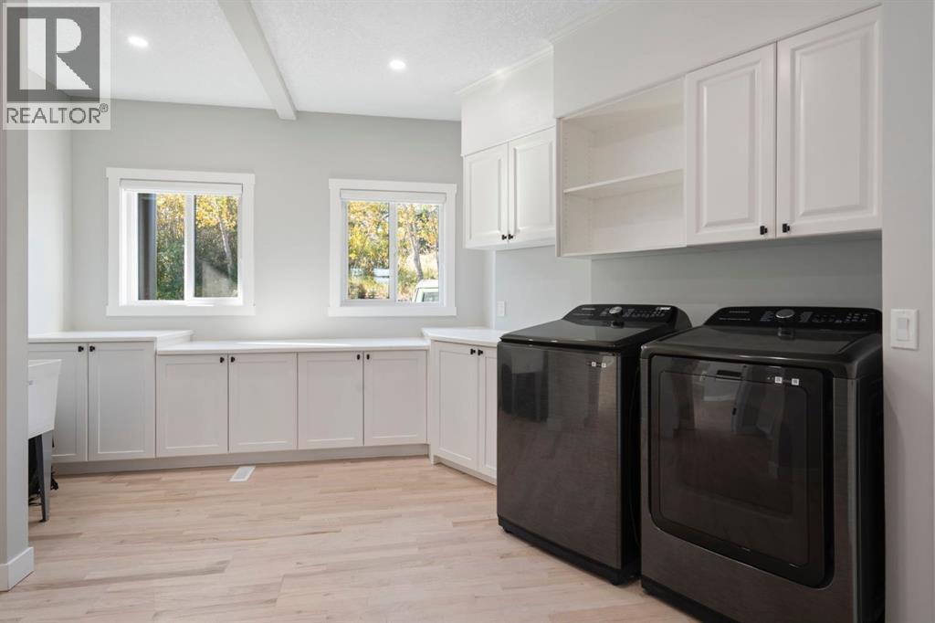 101 Nagway Court, Rural Rocky View County, Alberta  T3R 1A1 - Photo 15 - A2254240