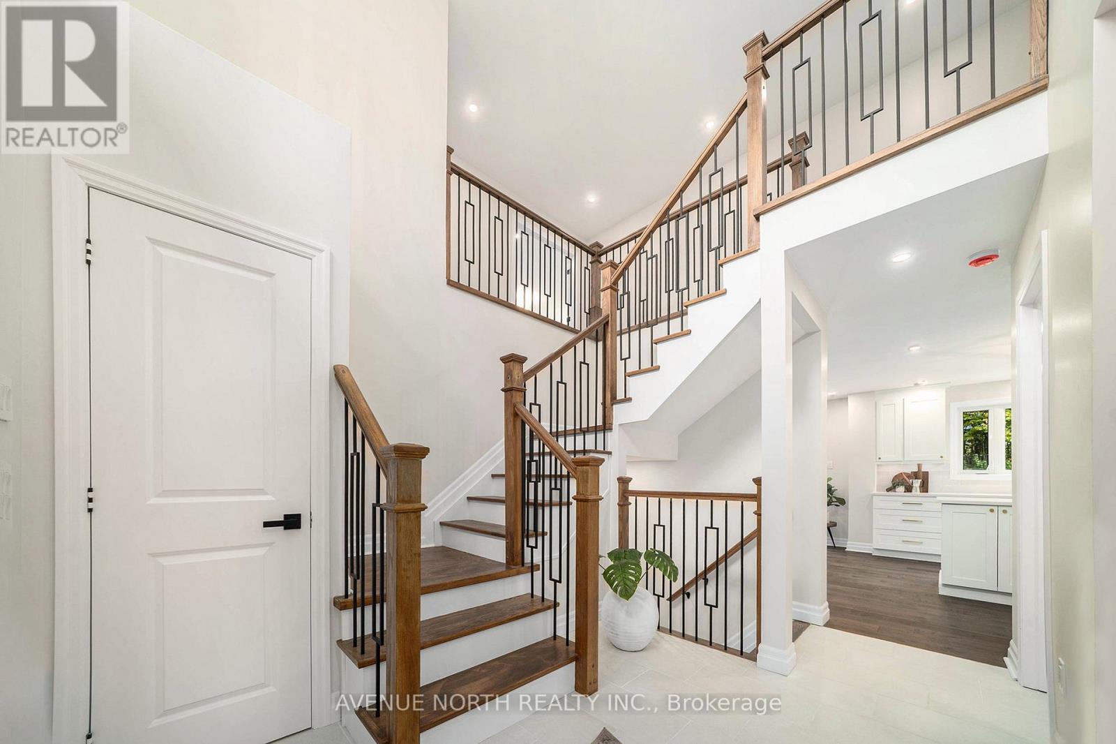 19 Newland Drive, Ottawa, Ontario  K2J 3Z8 - Photo 7 - X12639764