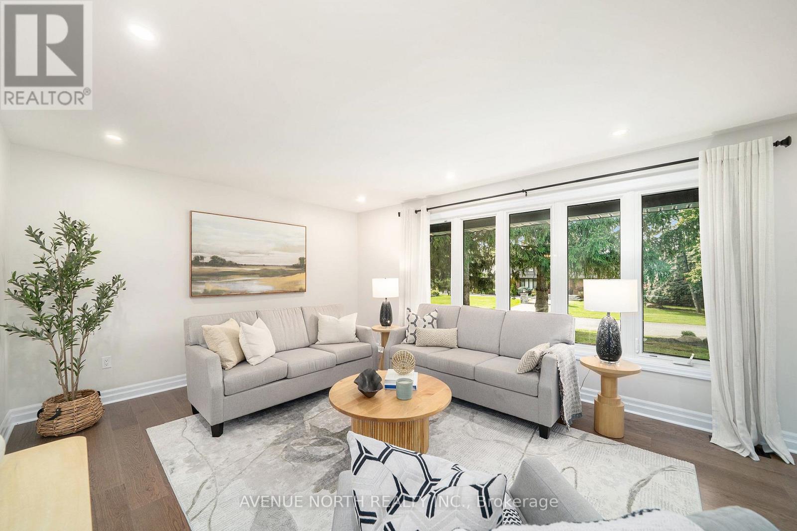 19 Newland Drive, Ottawa, Ontario  K2J 3Z8 - Photo 8 - X12639764