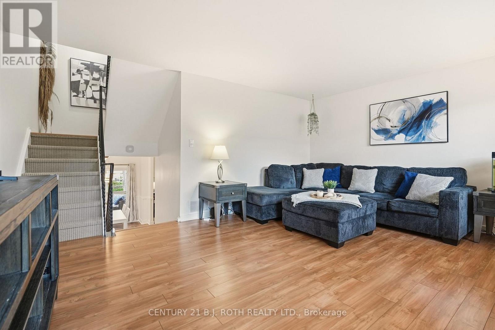 4 - 235 Steel Street, Barrie, Ontario  L4M 2H1 - Photo 15 - S12557784