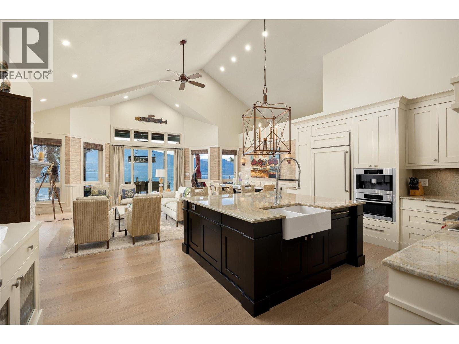 16236 Carrs Landing Road, Lake Country, British Columbia  V4V 1A9 - Photo 9 - 10346961