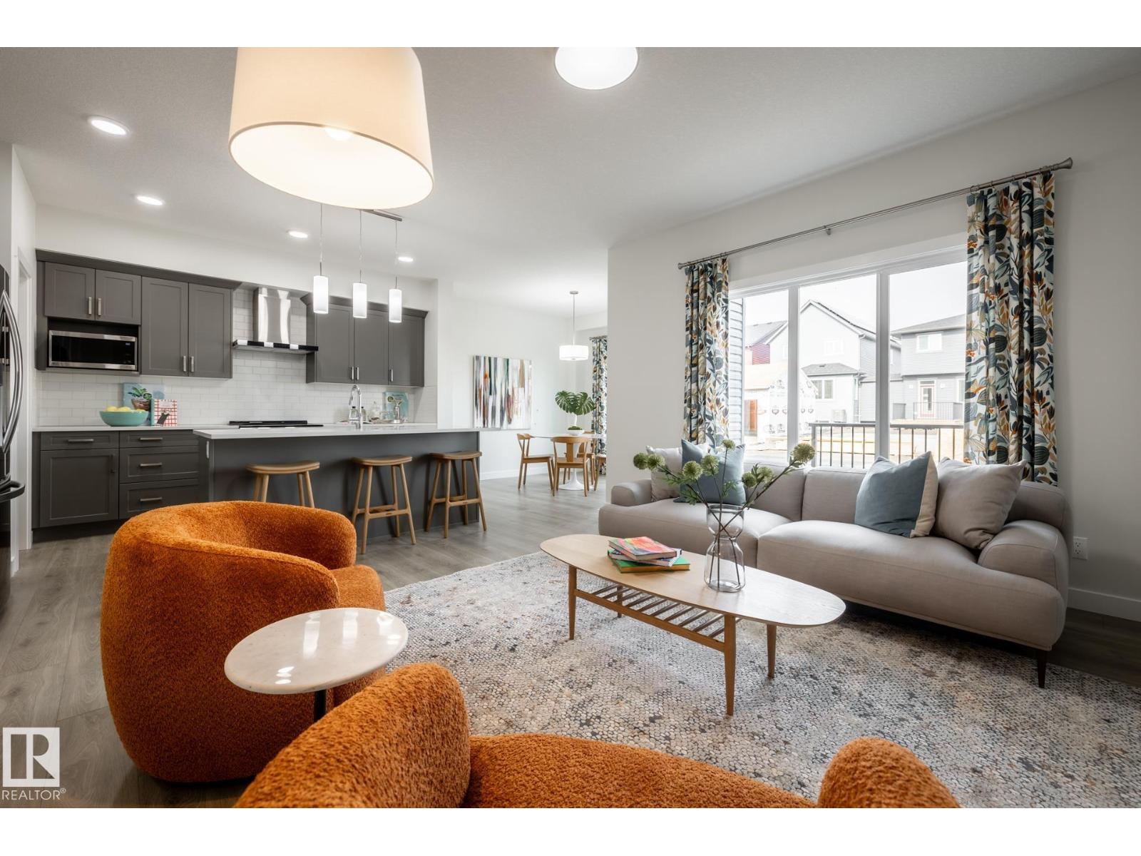 5015 Cawsey Li Sw, Edmonton, Alberta  T6W 5M8 - Photo 3 - E4468323