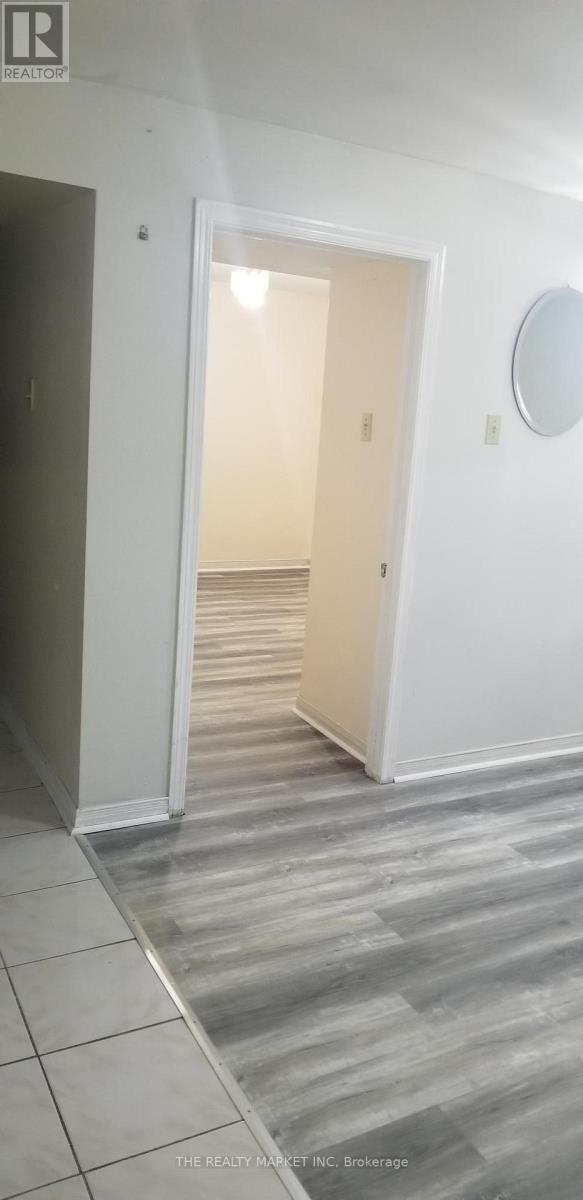 Unknown Address, ,     - Photo 2 - N12639784