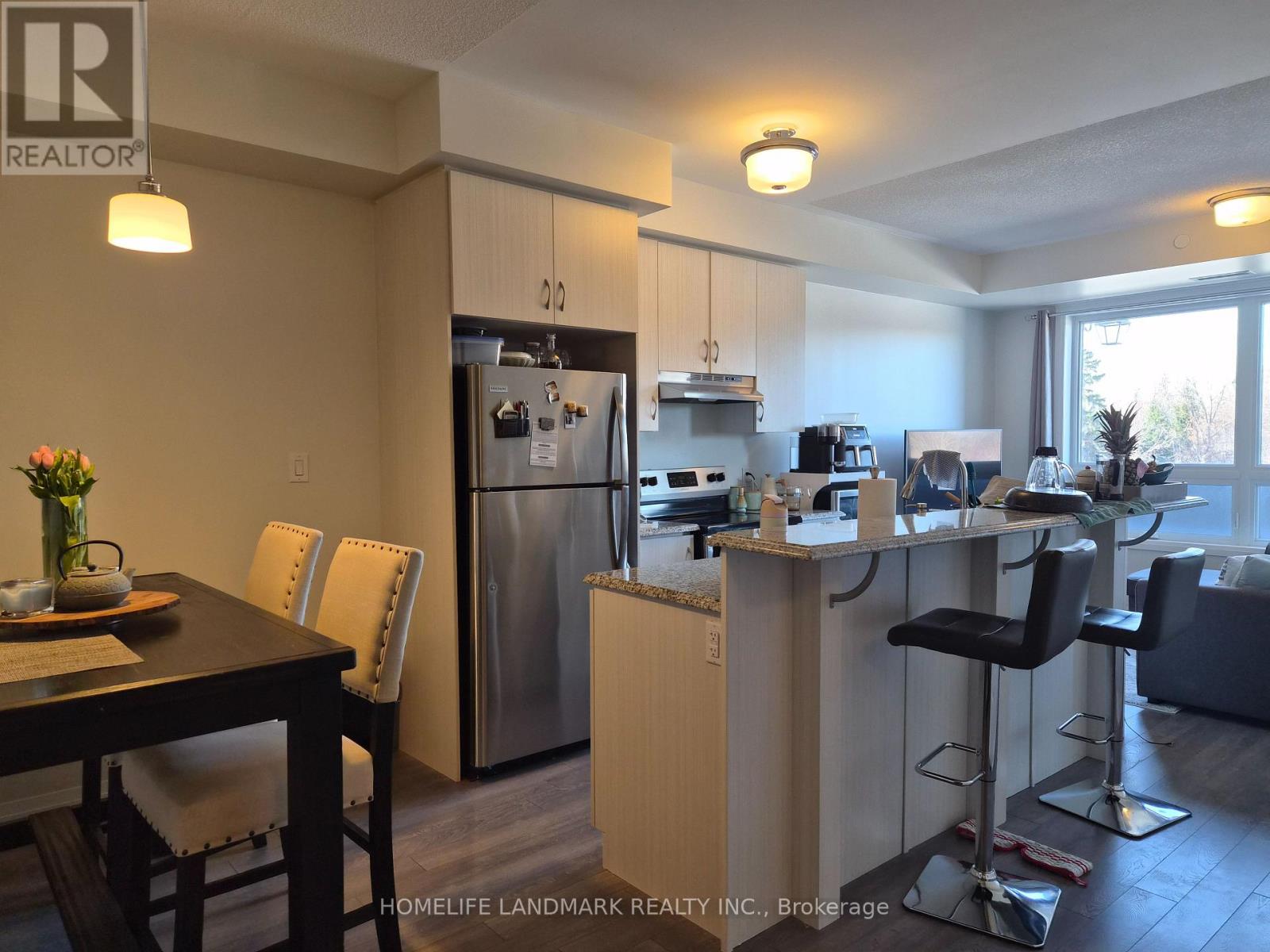 213 - 2 Adam Sellers Street, Markham, Ontario  L6B 1P2 - Photo 3 - N12639798