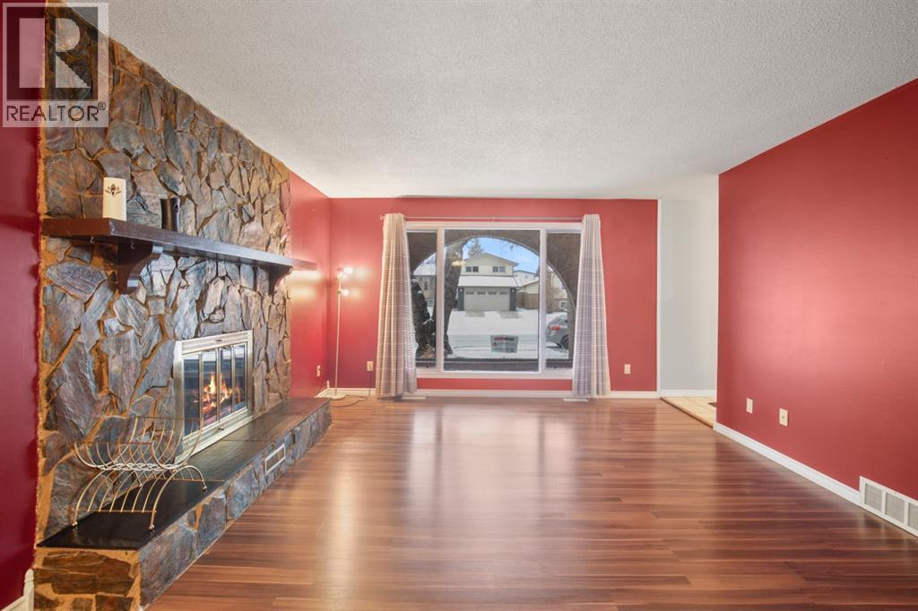 55 Norton Avenue, Red Deer, Alberta T4P 2H1 - Photo 6 - A2272229