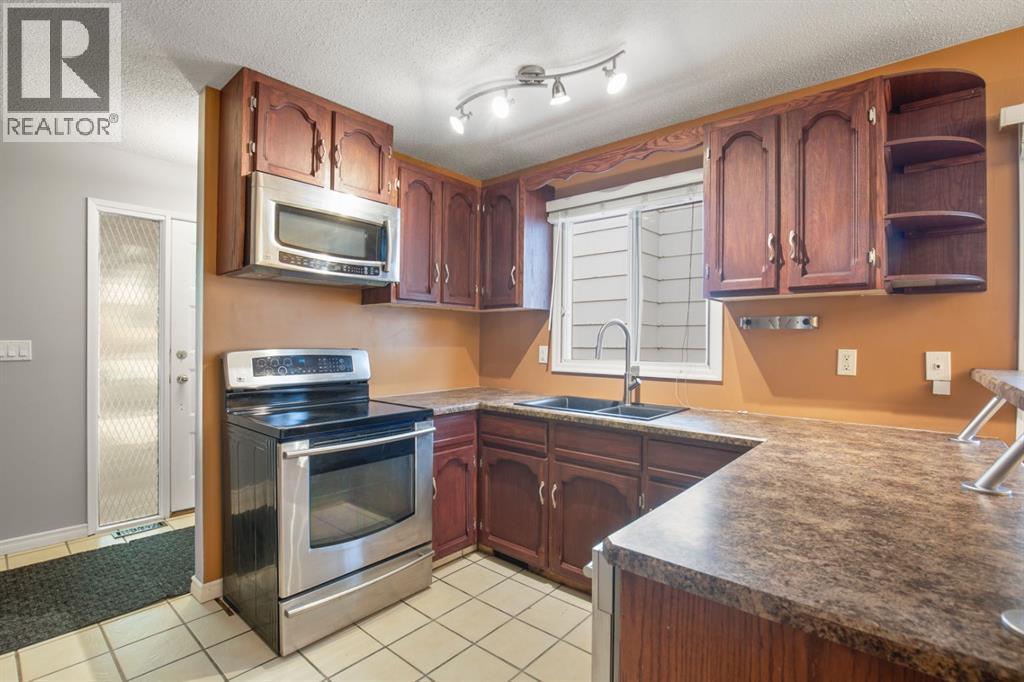 55 Norton Avenue, Red Deer, Alberta T4P 2H1 - Photo 12 - A2272229