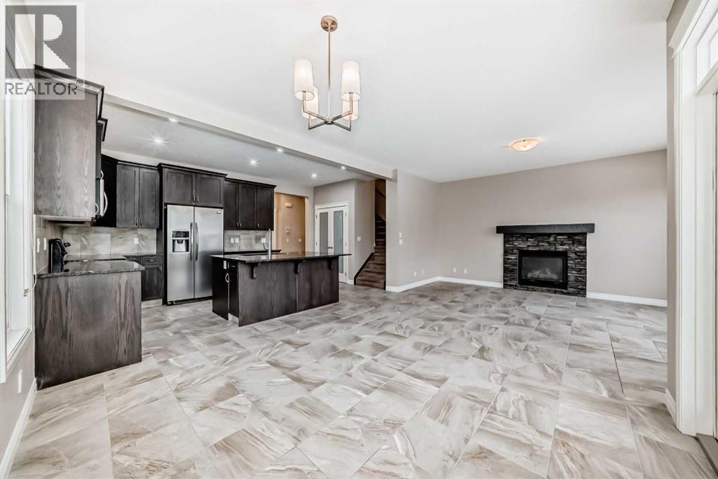 34 Cranbrook Hill Se, Calgary, Alberta  T3M 2K8 - Photo 10 - A2271256