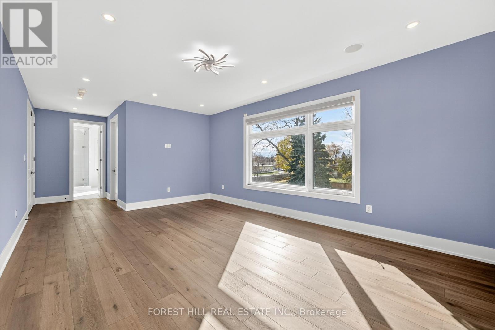 3474 Joan Drive, Mississauga, Ontario  L5B 1T5 - Photo 19 - W12639674