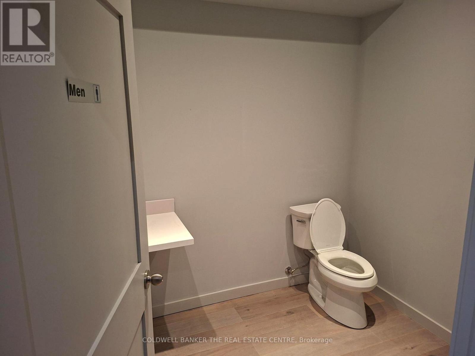 20 - 5100 South Service Road, Burlington, Ontario  L7L 6A5 - Photo 4 - W12639774